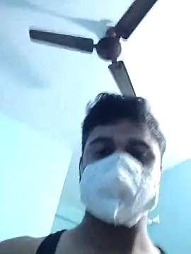 Ishan003 online show from February 12, 2:06 pm