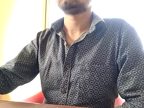 Ishan003 online show from February 13, 2:33 am