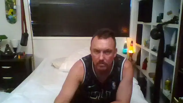 LukedavidDestroys online show from December 22, 7:47 pm