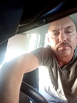 LukedavidDestroys online show from January 8, 8:48 pm