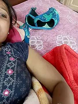 Snapshot of taniya_bhabi2 chatting on November 26, 7:19 am taniya bhabi2 online show from November 26, 7:19 am