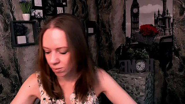 GloriaSi  online show from December 1, 6:14 am