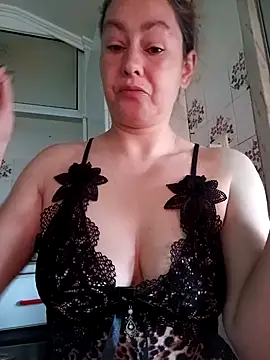 Snapshot of RamyLove36 chatting on February 16, 11:16 am RamyLove36 online show from February 16, 11:16 am
