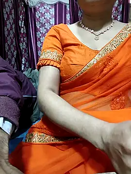 Snapshot of Bhabhi_desi12 chatting on November 23, 6:45 am Bhabhi desi12 online show from November 23, 6:45 am