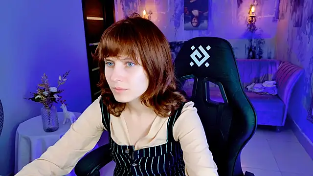 LolaAsmus online show from September 25, 9:04 am