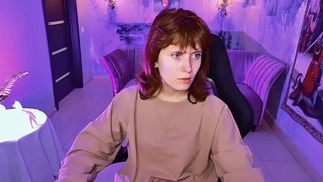 LolaAsmus online show from October 10, 9:10 am