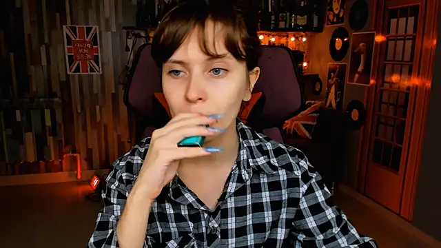 LolaAsmus online show from November 5, 9:12 am