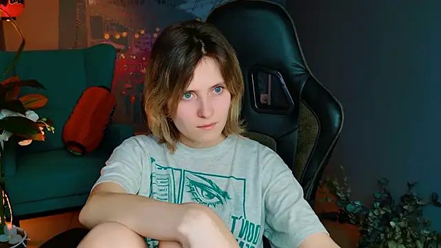 LolaAsmus online show from February 21, 4:16 pm