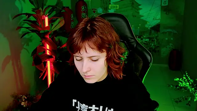 LolaAsmus online show from March 11, 5:13 am