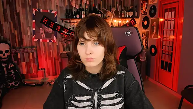 LolaAsmus online show from October 24, 5:50 am