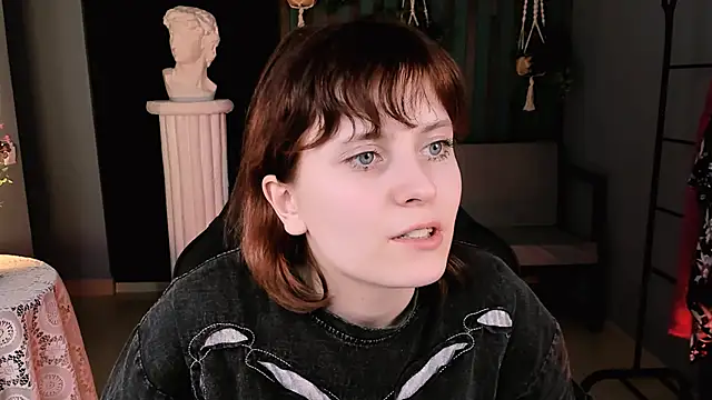 LolaAsmus online show from March 18, 1:34 pm