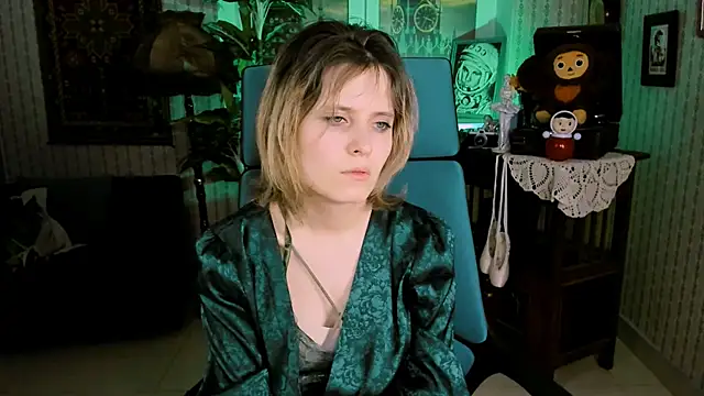 LolaAsmus online show from February 19, 2:22 pm