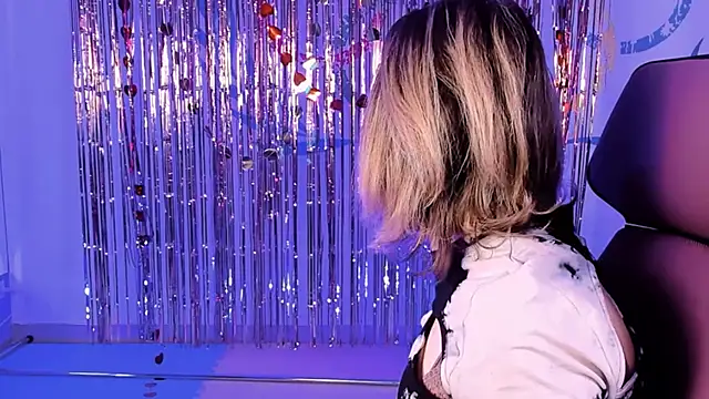 LolaAsmus online show from February 27, 5:18 am