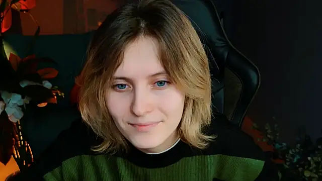 LolaAsmus online show from February 21, 1:11 pm