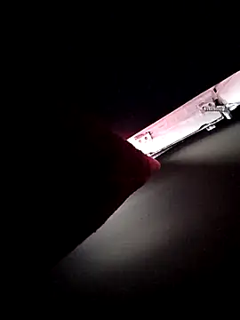 Snapshot of Jovende28 chatting on November 4, 5:17 pm Jovende28 online show from November 4, 5:17 pm