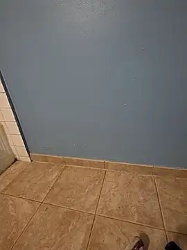 Snapshot of Jovende28 chatting on November 8, 9:46 am Jovende28 online show from November 8, 9:46 am