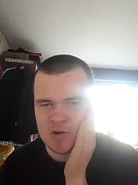 clemhotxxxx online show from March 3, 4:15 pm