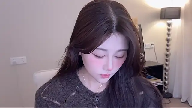 Strawberrybabyy1 online show from November 2, 12:54 pm