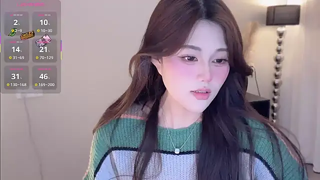 Strawberrybabyy1 online show from October 22, 3:00 pm