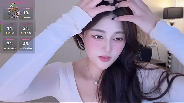 Strawberrybabyy1 online show from October 29, 3:55 pm