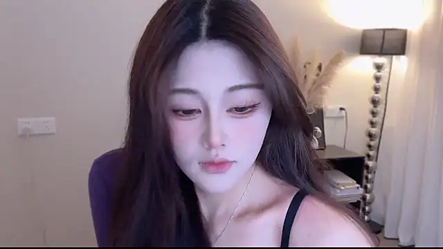 Strawberrybabyy1 online show from January 9, 3:52 pm