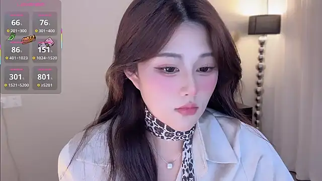 Strawberrybabyy1 online show from October 20, 11:22 am