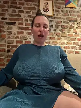 Yanacool007 online show from April 10, 10:17 pm