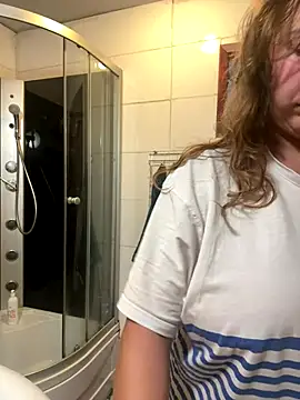 Snapshot of Yanacool007 chatting on October 5, 2:52 pm Yanacool007 online show from October 5, 2:52 pm