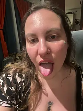 Snapshot of Yanacool007 chatting on February 23, 8:53 pm Yanacool007 online show from February 23, 8:53 pm