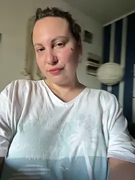 Yanacool007 online show from April 23, 7:26 am