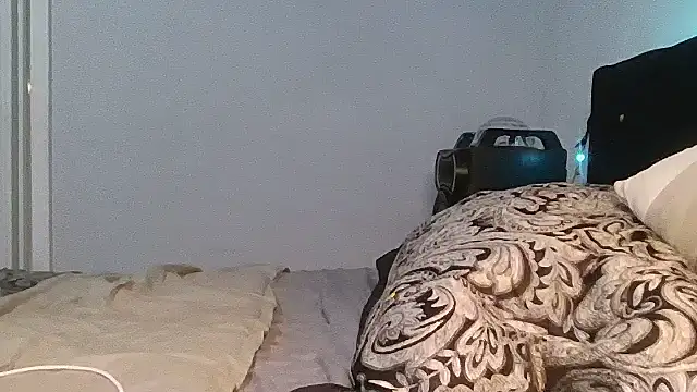 Gripperke00 online show from March 22, 11:45 am