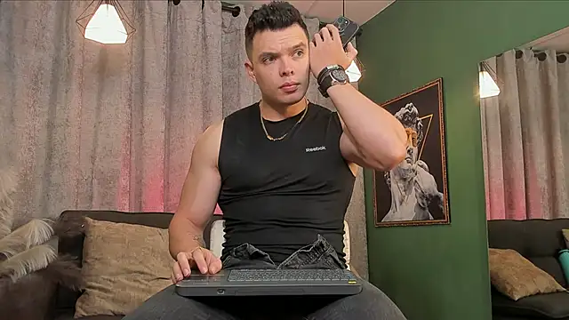 Jake Tylerr  online show from December 21, 8:42 pm