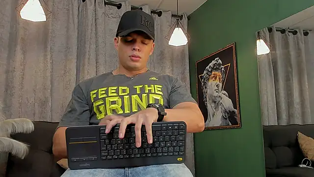 Jake Tylerr  online show from March 29, 6:20 pm