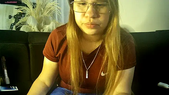 meichang452 online show from March 5, 6:10 am