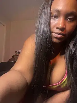 Stacy Raine online show from May 28, 9:06 am