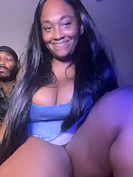 Stacy Raine online show from March 18, 5:54 am