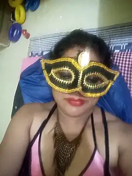 Snapshot of Babydoll_18 chatting on October 19, 8:33 pm Babydoll 18 online show from October 19, 8:33 pm