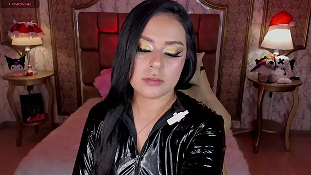 SoffiQueen online show from November 29, 8:42 pm