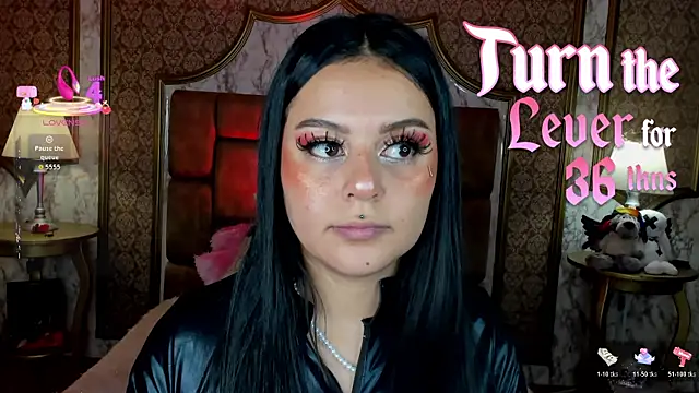 SoffiQueen online show from January 12, 1:07 pm