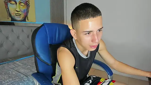 JackSwan18 online show from November 22, 3:11 pm