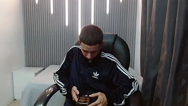 JackSwan18 online show from March 10, 1:04 pm