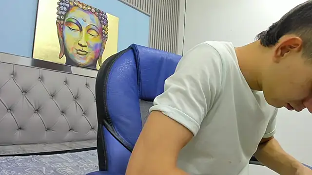 JackSwan18 online show from November 29, 8:31 pm