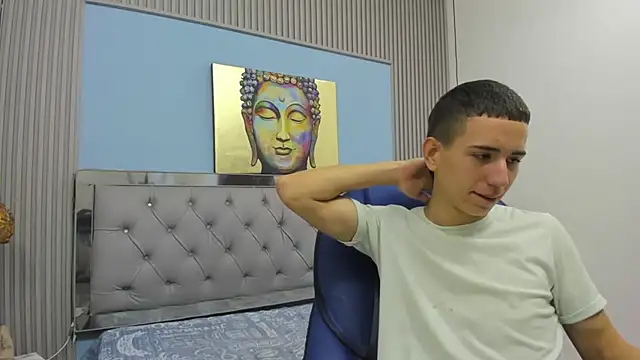 JackSwan18 online show from December 2, 8:43 pm