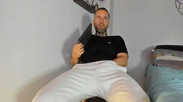 Antoniohot2024 online show from March 3, 3:11 pm