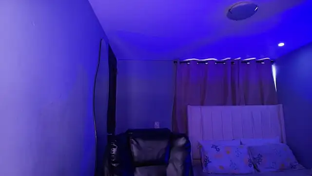 Shenoa1 online show from November 26, 12:05 pm