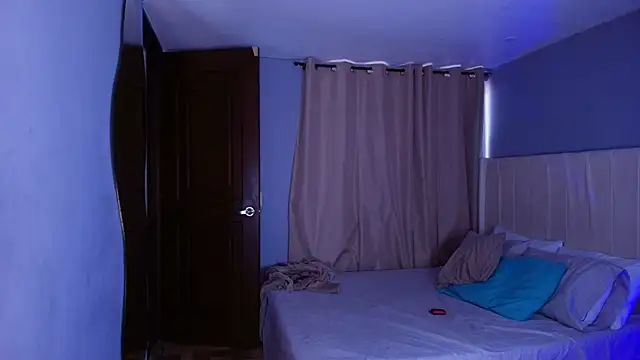 Shenoa1 online show from October 20, 11:55 am