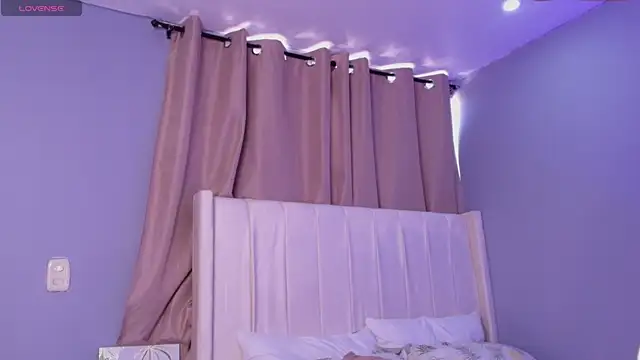 Shenoa1 online show from November 16, 2:11 pm