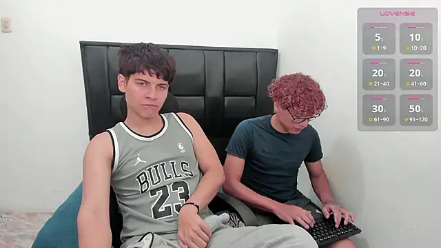 Javierdisousa online show from March 19, 5:57 pm