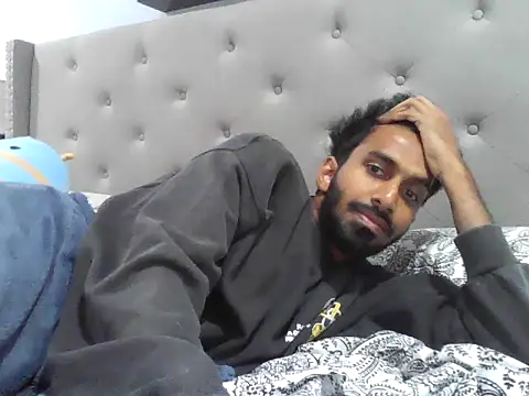 Snapshot of skinny__boy__ chatting on October 13, 5:47 pm skinny boy online show from October 13, 5:47 pm