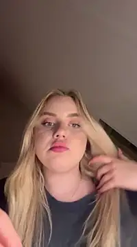 lwikaaa online show from March 21, 8:18 pm